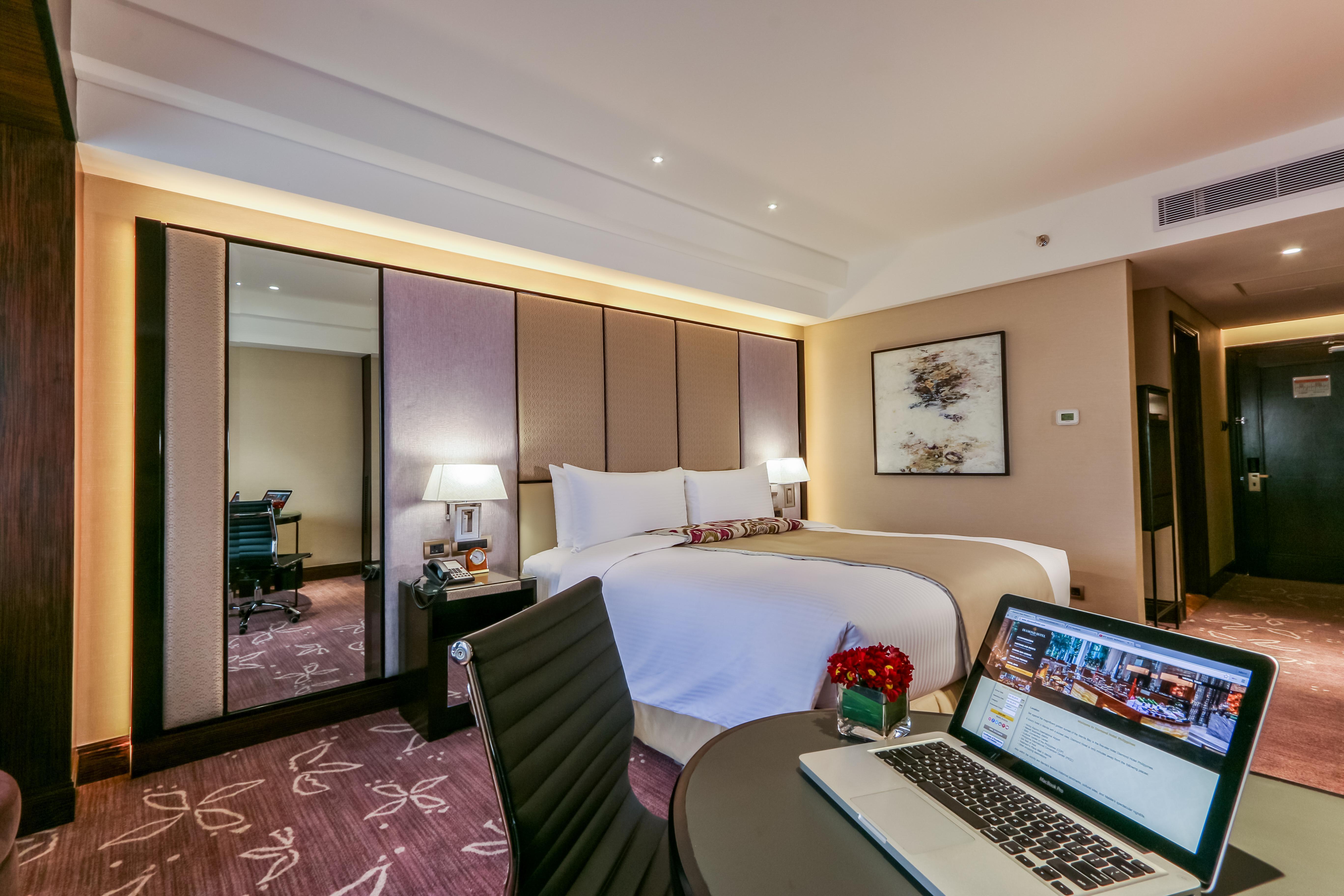 Diamond Hotel Philippines Manila Exteriér fotografie